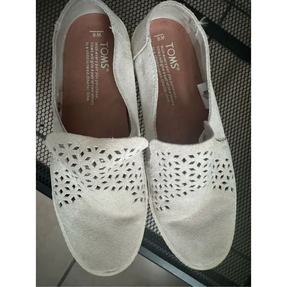 TOMS Shoes Toms Sunset Birch Suede Mosaic‎ Tile Slip On Womens size 6